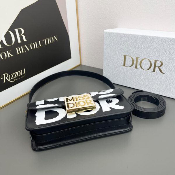 LUXUCYBAGSDior