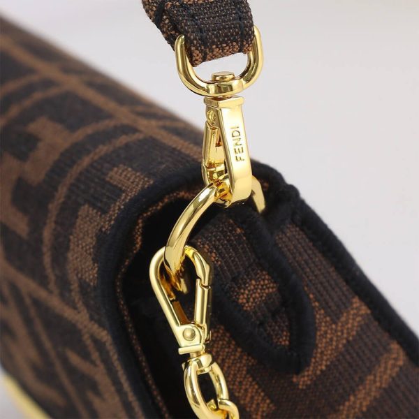 LUXUCYBAGSFendi