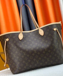 LUXUCYBAGSLouis Vuitton