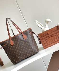 LUXUCYBAGSLouis Vuitton