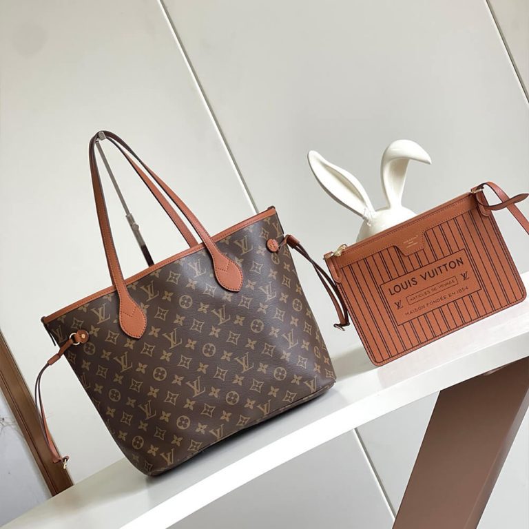 LUXUCYBAGSLouis Vuitton