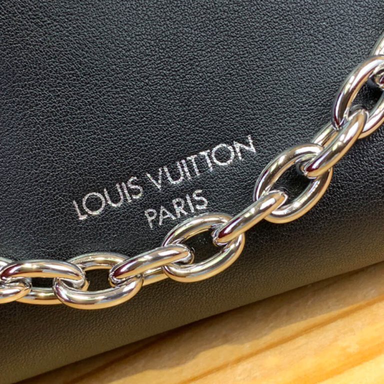 LUXUCYBAGSLouis Vuitton