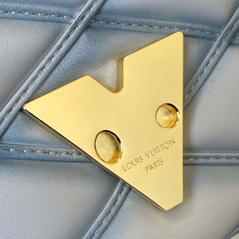 LUXUCYBAGSLouis Vuitton