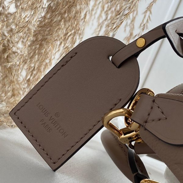 LUXUCYBAGSLouis Vuitton