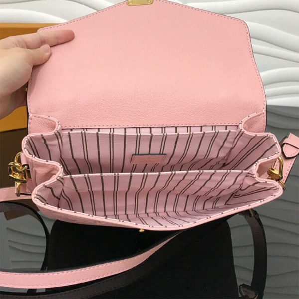 LUXUCYBAGSLouis Vuitton