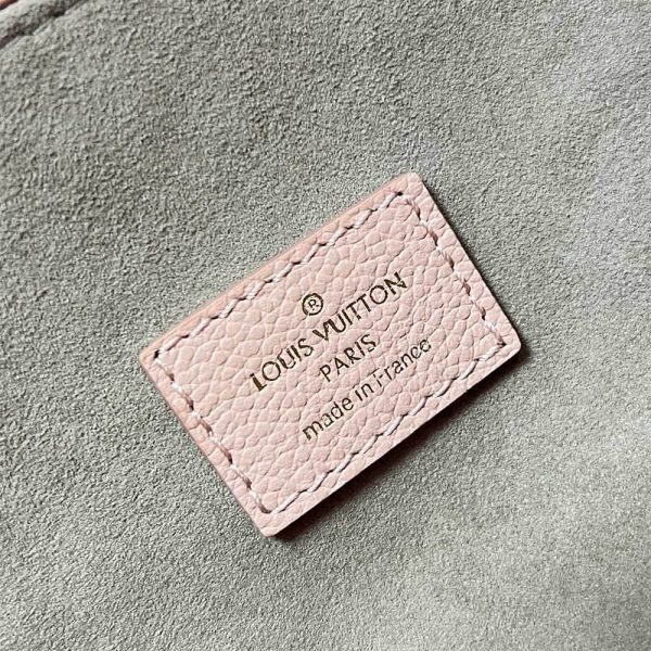 LUXUCYBAGSLouis Vuitton