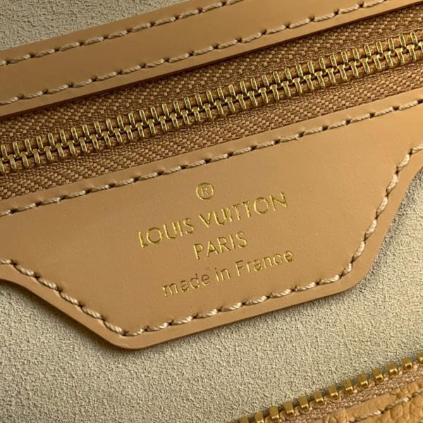 LUXUCYBAGSLouis Vuitton