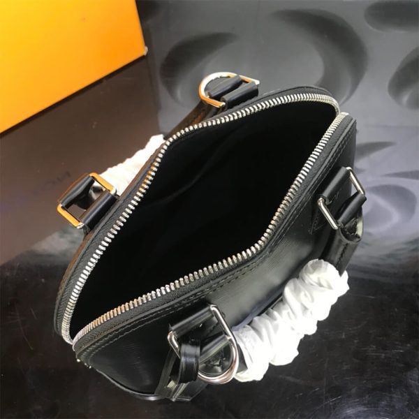 LUXUCYBAGSLouis Vuitton