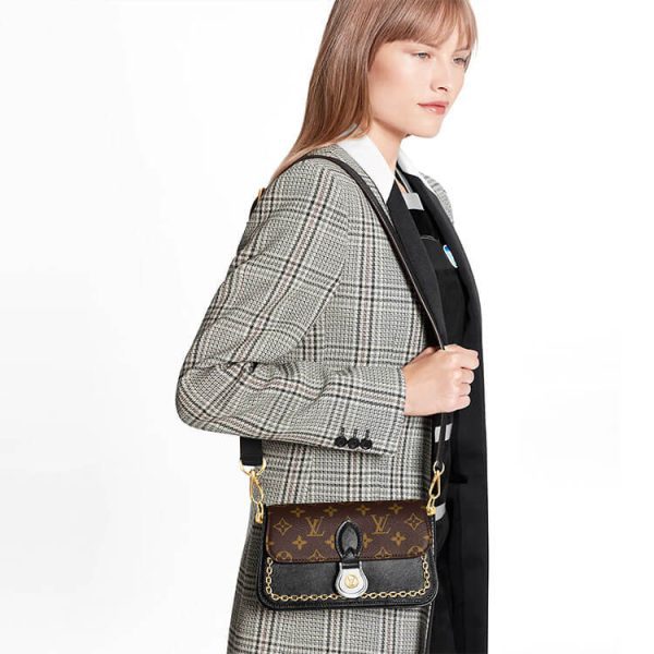 LUXUCYBAGSLouis Vuitton