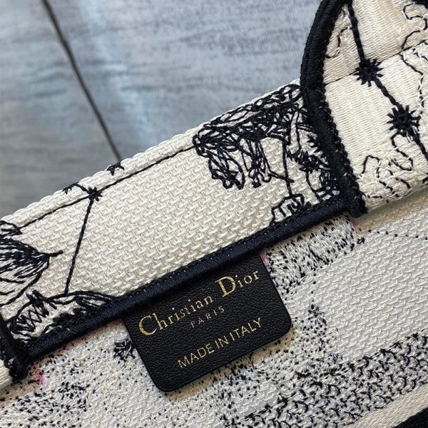 LUXUCYBAGSDior