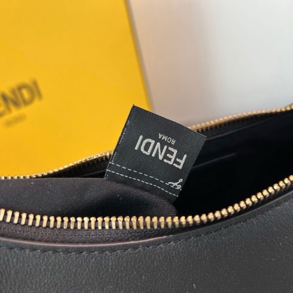 LUXUCYBAGSFendi