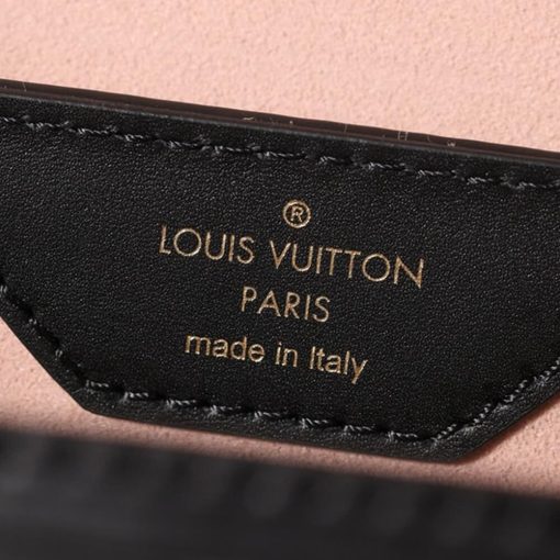 LUXUCYBAGSLouis Vuitton