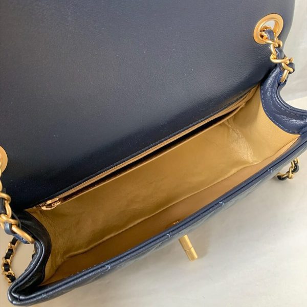 LUXUCYBAGSChanel