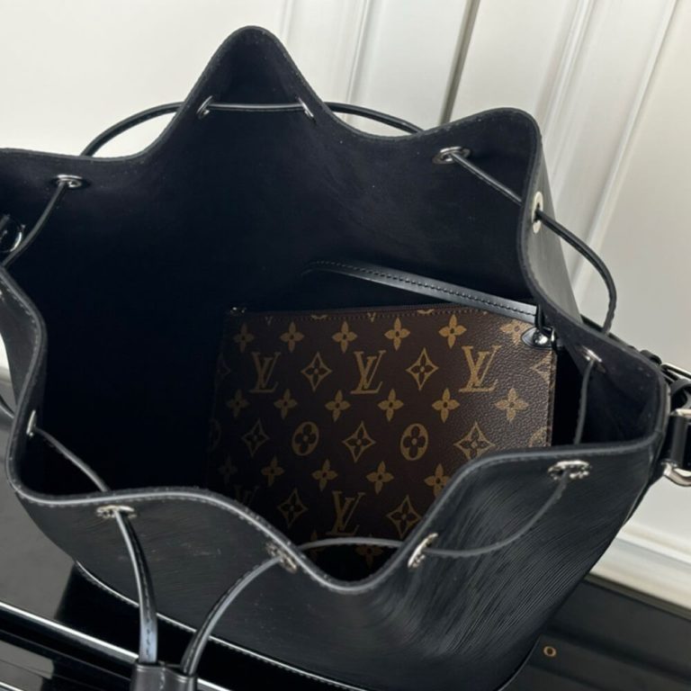 LUXUCYBAGSLouis Vuitton