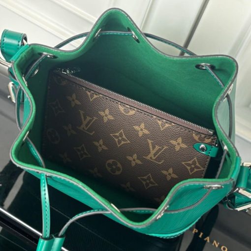 LUXUCYBAGSLouis Vuitton