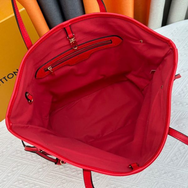 LUXUCYBAGSLouis Vuitton