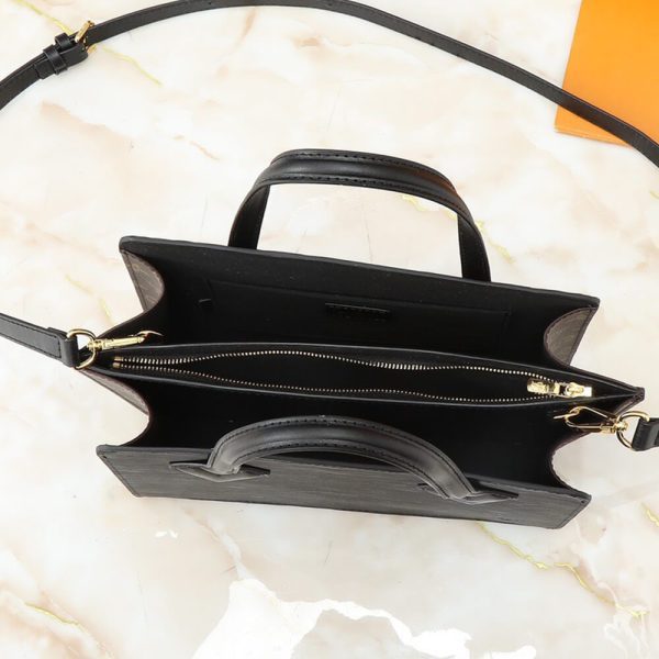 LUXUCYBAGSLouis Vuitton