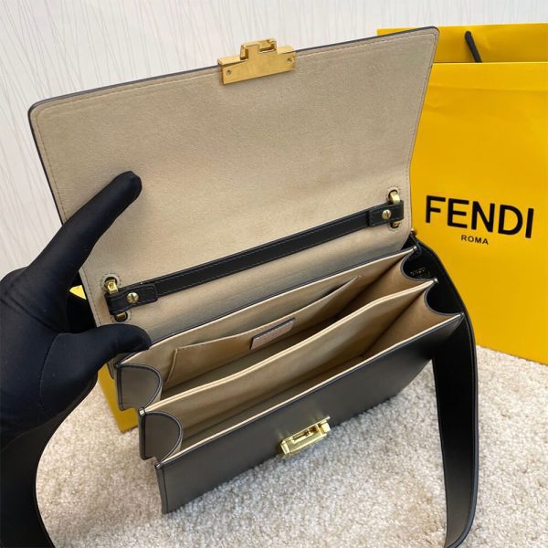 LUXUCYBAGSFendi