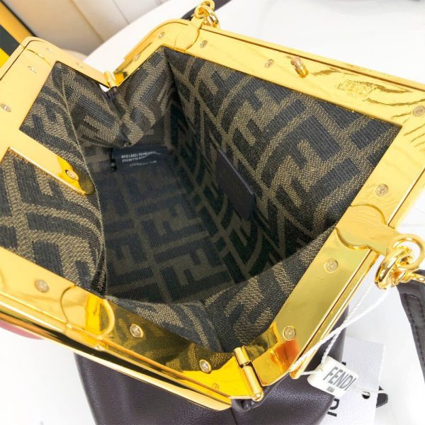 LUXUCYBAGSFendi