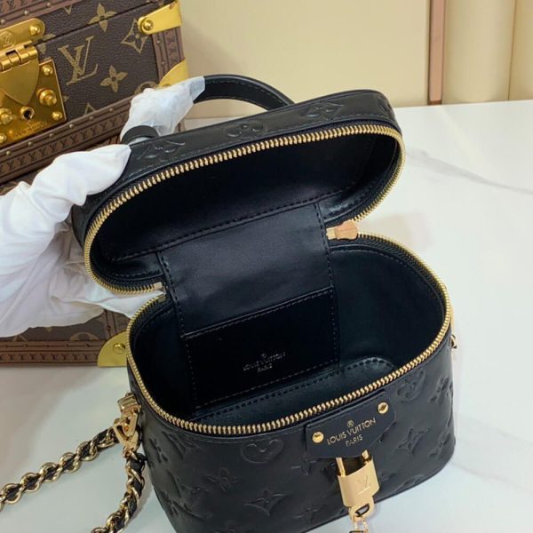 LUXUCYBAGSLouis Vuitton