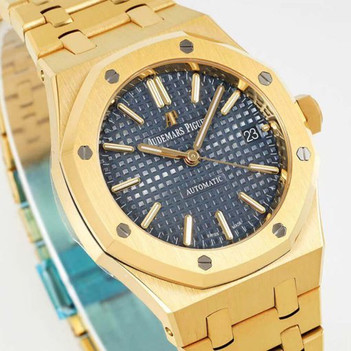 Audemars Piguet Royal Oak 15450 - Image 2