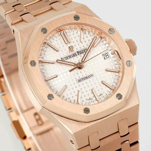 Audemars Piguet Royal Oak 15450 - Image 2