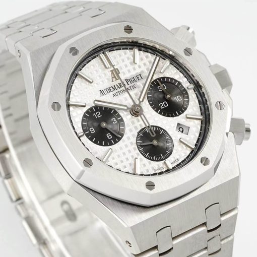 Audemars Piguet Royal Oak 26331 - Image 2