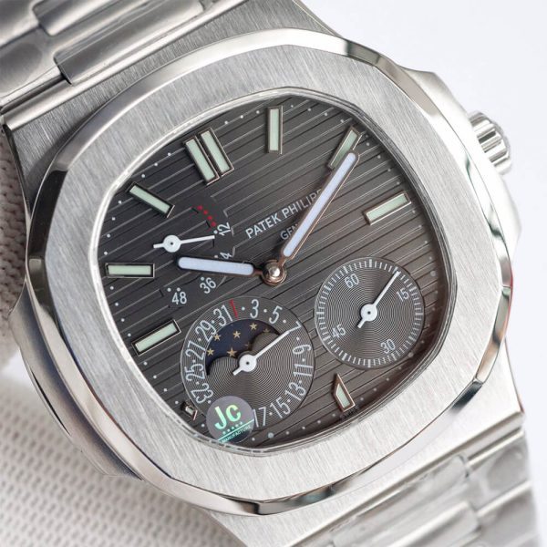 Patek Philippe 5712