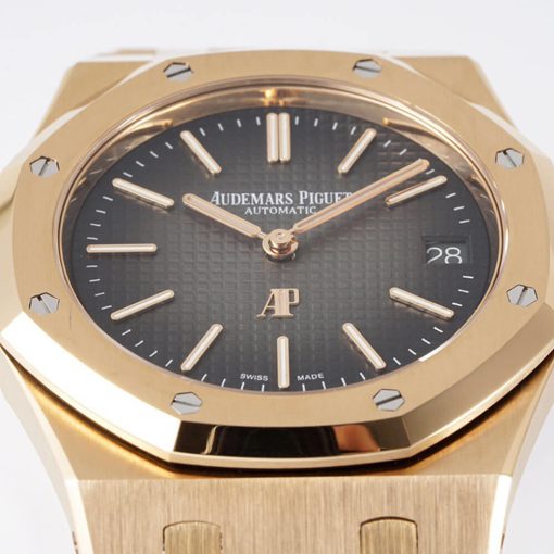 Audemars Piguet Royal Oak 16202OR - Image 3