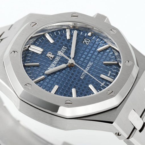 Audemars Piguet Royal Oak 15450 - Image 3