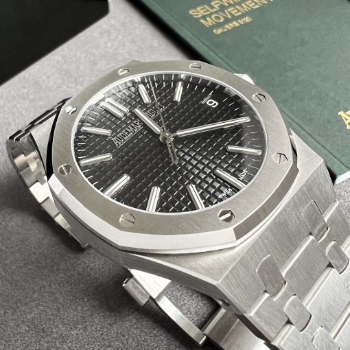 Audemars Piguet Royal Oak 15510ST - Image 4