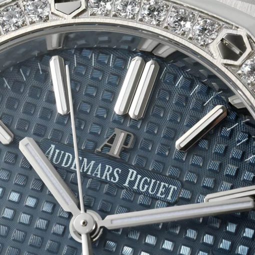 Audemars Piguet Royal Oak 15450 - Image 6