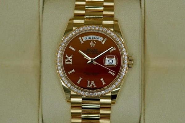 Superclone Rolex Day-Date 36 mm Carnelian Dial 128348RBR
