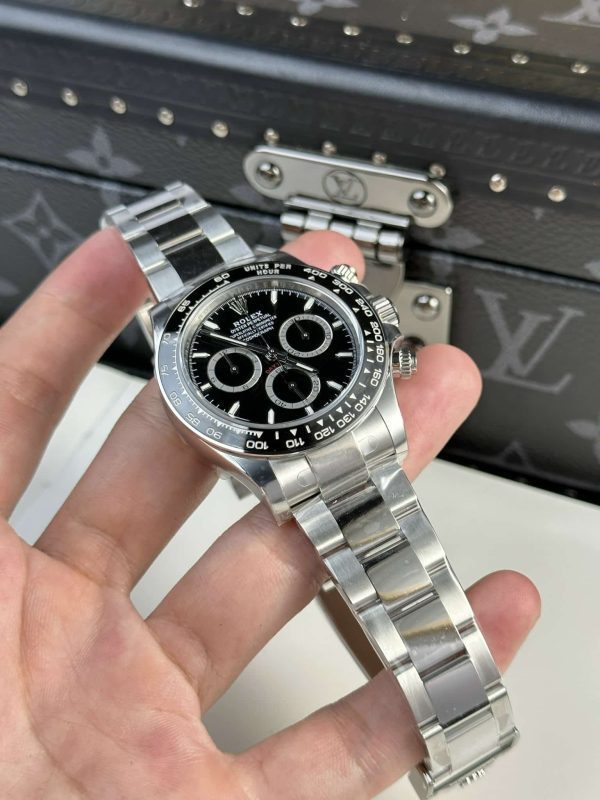 Superclone Rolex Daytona 40 mm Black Dial 126500LN “Godzilla”